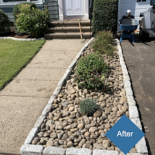 Belgian-Block-Planting-Bed-Border-Installation-in-Easton-CT 1